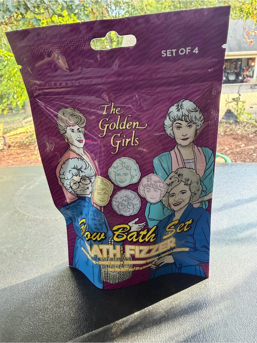 Show Bath Set - Golden Girls Purple Bath Fizzer Set of 4